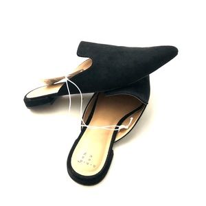 BRAND NEW slip on shoes!
